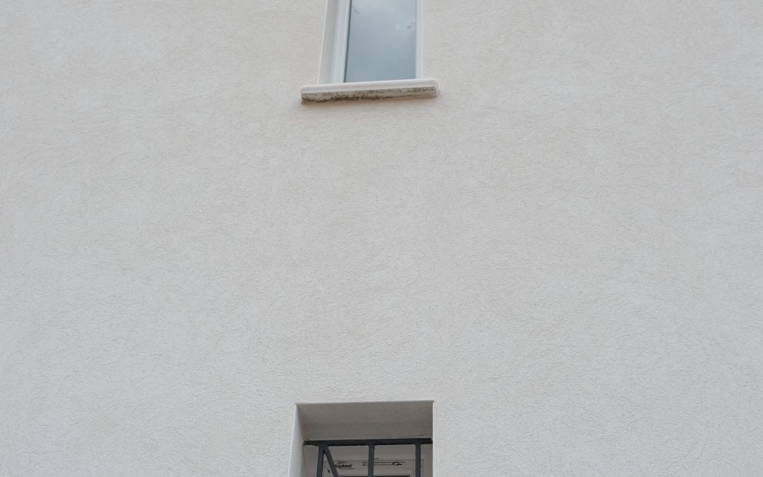 Grille de défense et meurtrière